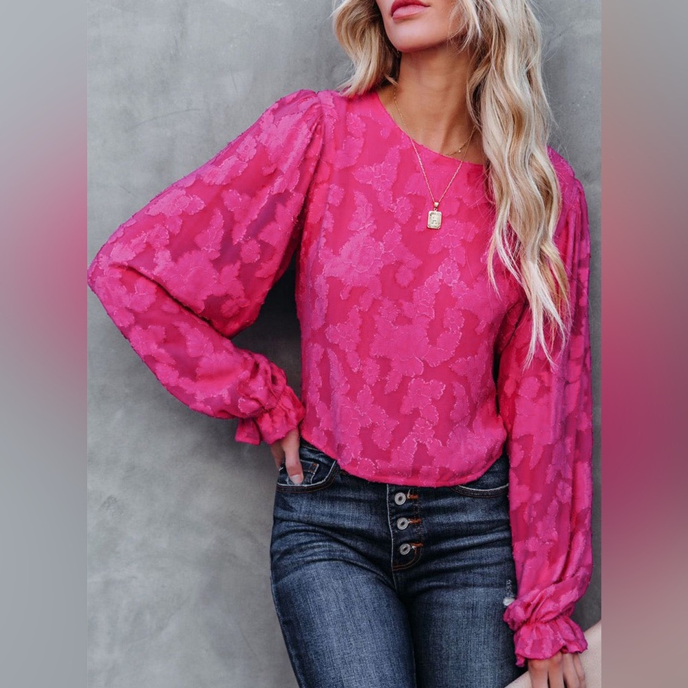 Valerie Top